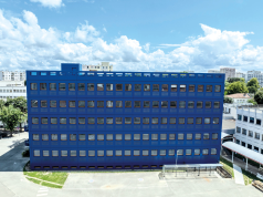 le bleu comme un étendard